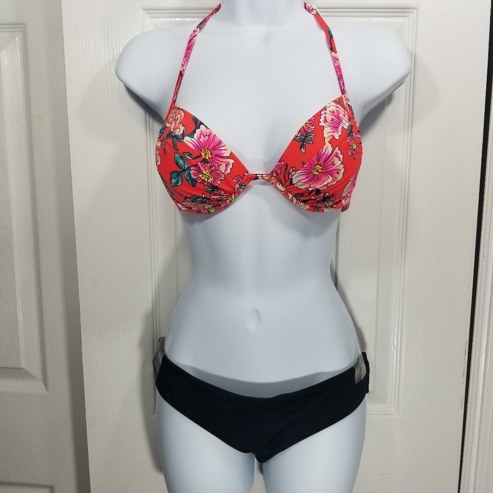 New Shade & Shore Bikini